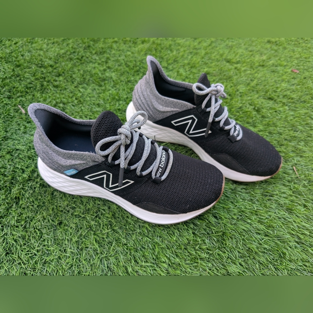 New Balance Black Fresh Foam Roav - Picture 2 of 6